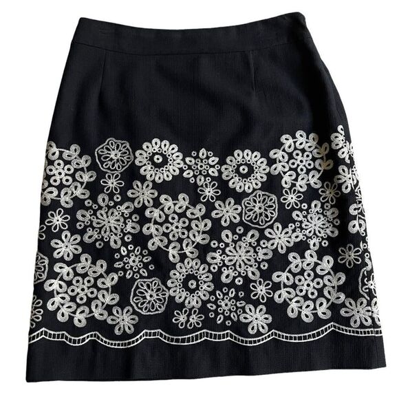 VTG Harold’s White Floral Embroidery Contrast Black Summer Cotton Tweed Skirt - Picture 2 of 15